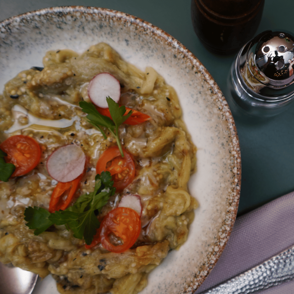 סלסלט חציל הפטיו של ארטורוס